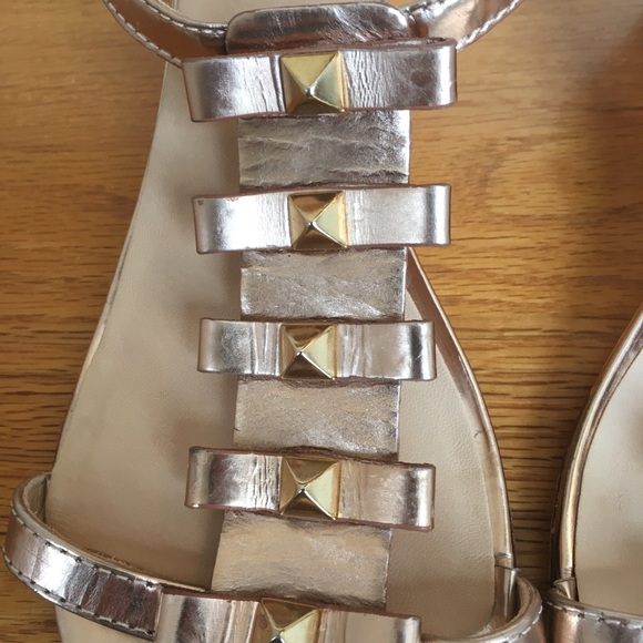 Kate Spade Rose Gold Studded Bow Wedge Sandals Size 8 - Picture 5 of 13